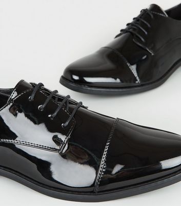 black oxford shoes