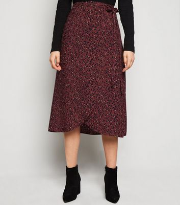 Petite midi side outlet split skirt