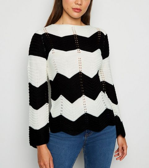 Schwarzer Pullover mit Chevron-Muster in Blockfarben