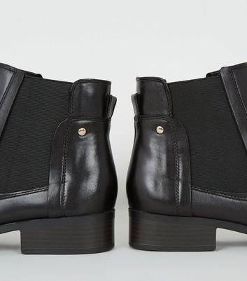 Black leather flat store chelsea boots womens