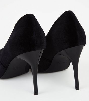 black velvet court shoes