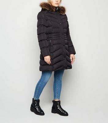 new look petite puffer jacket in black