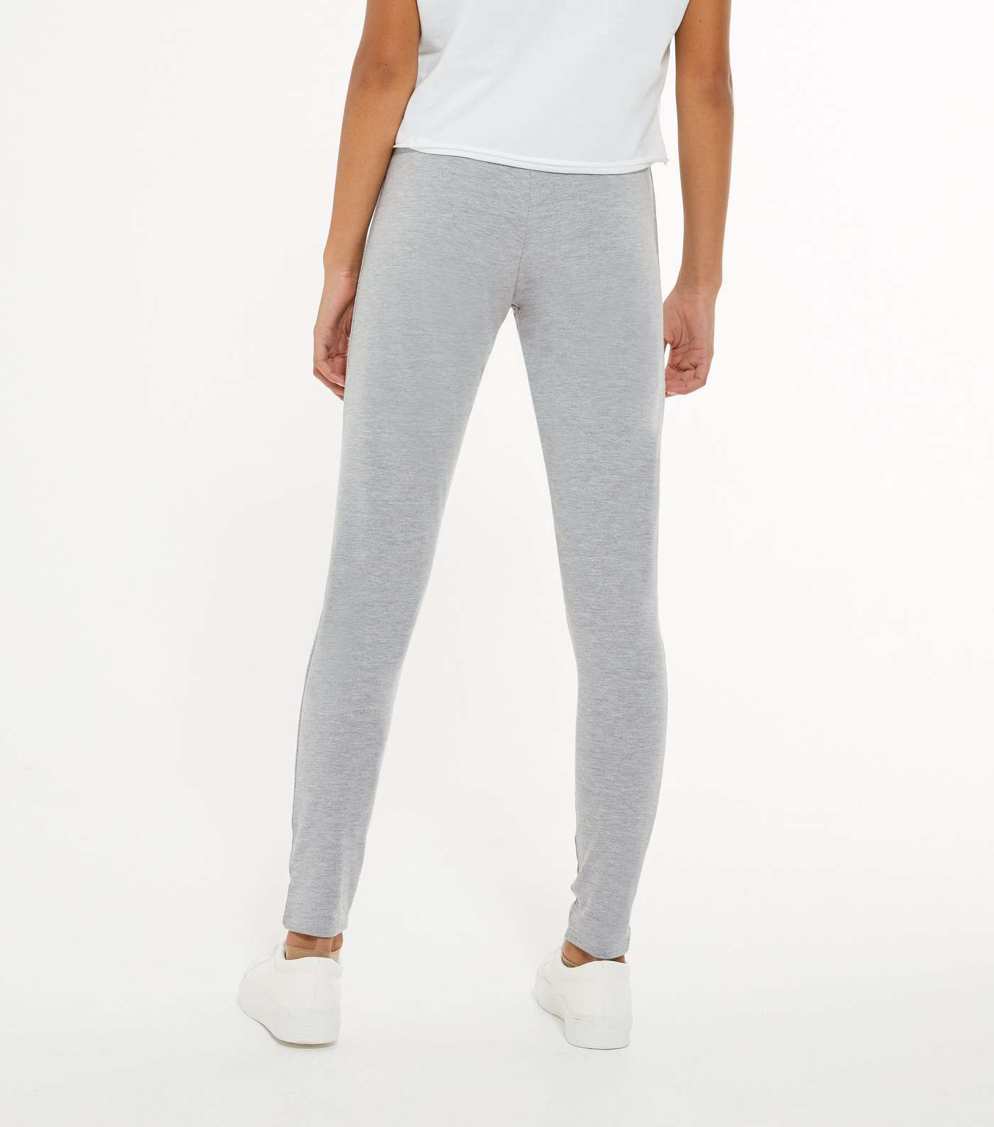 Grey Mid Waist Leggings, Casual Wear, Skin Fit at Rs 120 in New