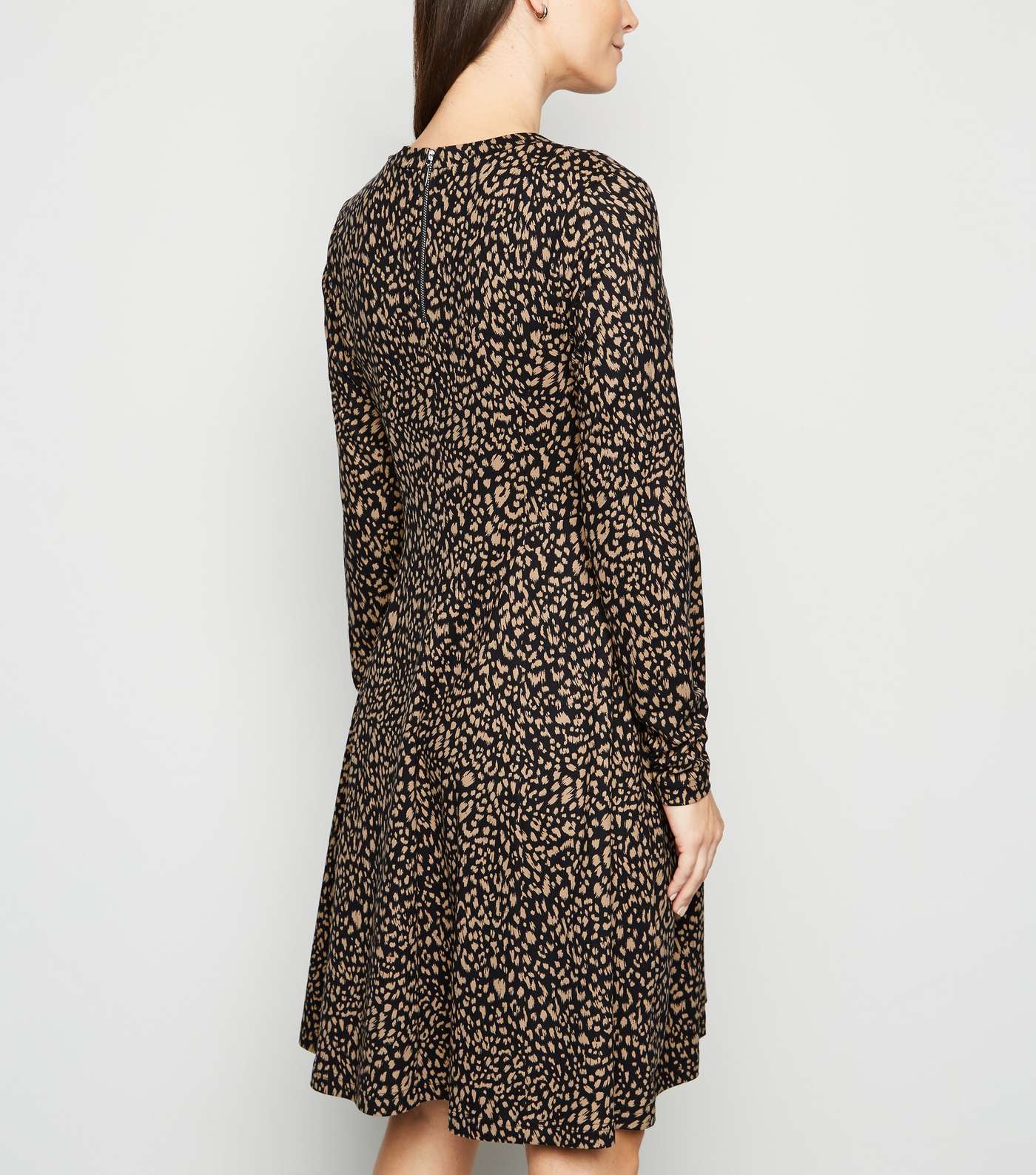 Maternity Black Leopard Print Jersey Dress Image 3