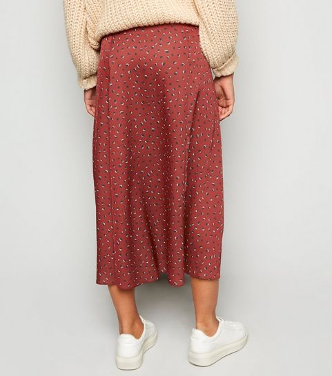 Midi Skirts | Pleated Midi and A-Line Midi Skirts | New Look