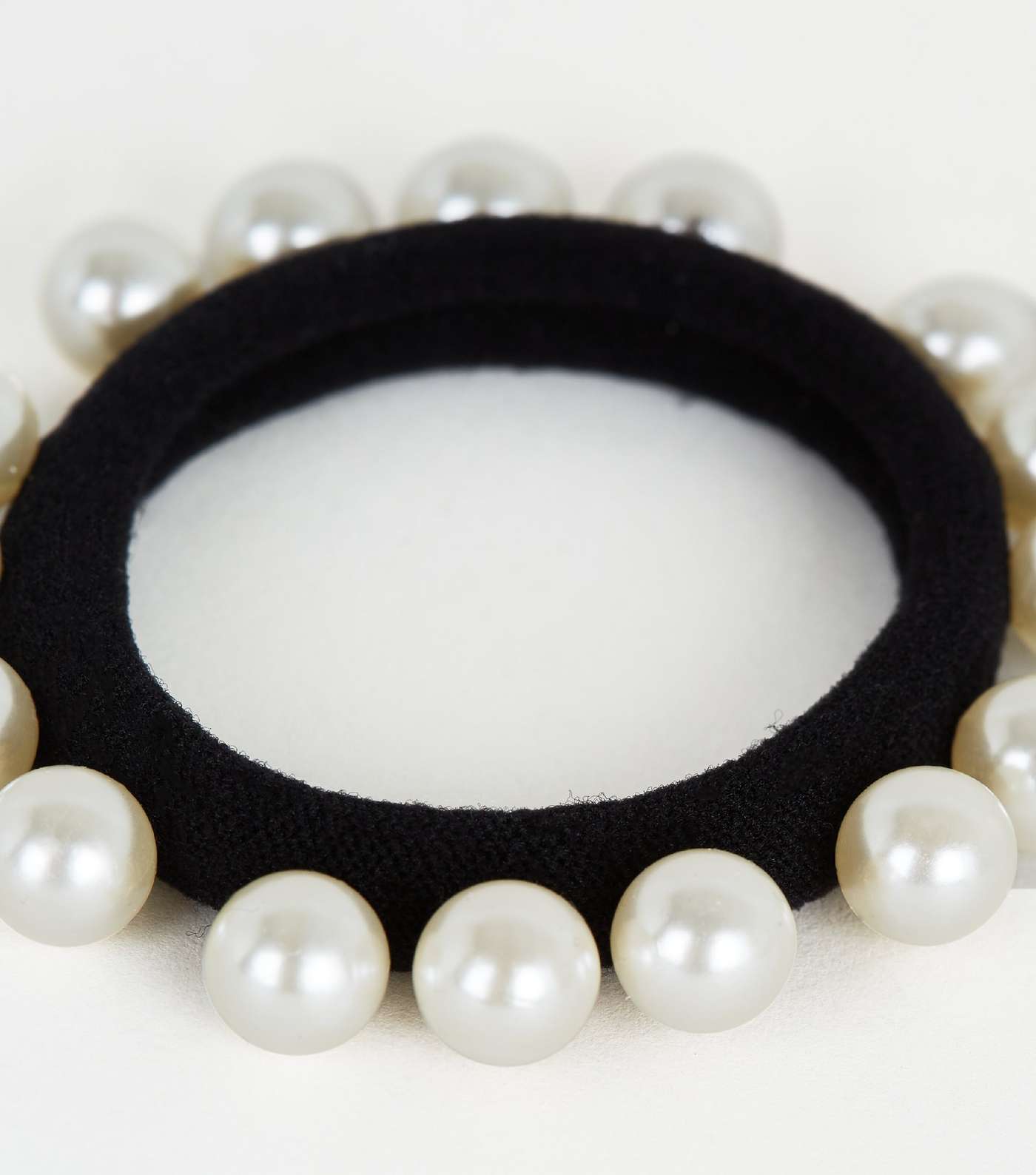 Black Faux Pearl Hairband Image 3