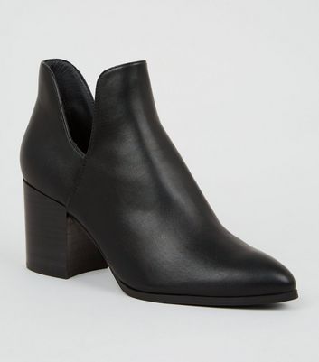 Ann Demeulemeester black ankle boots with cut out heel (36) — spring 1994 -  V A N II T A S