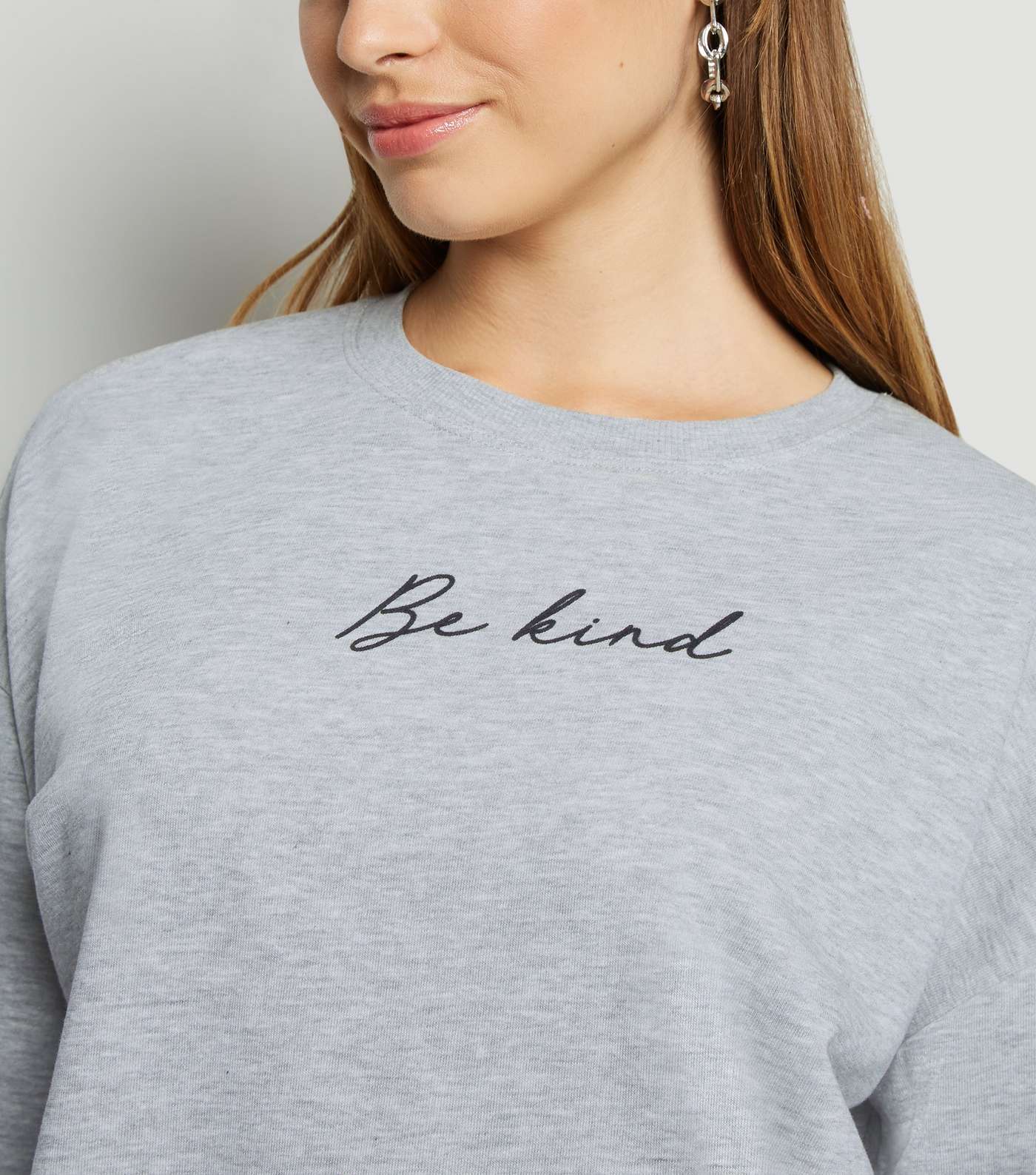 Grey Be Kind Slogan Sweatshirt Image 5