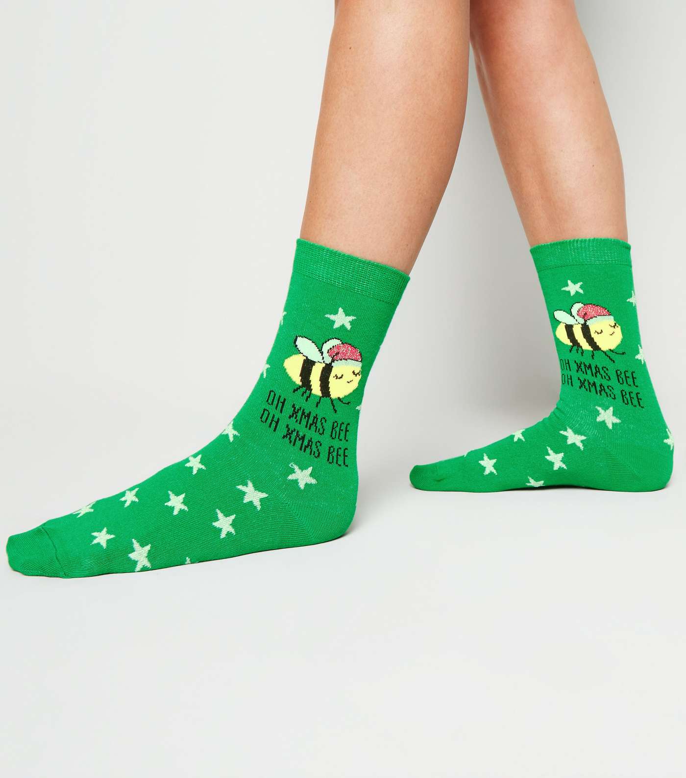 Green Oh Xmas Bee Slogan Christmas Socks Image 2