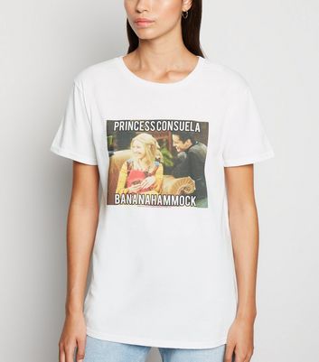 friends shirt outfit