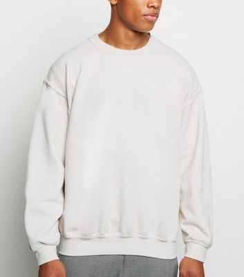 men's white crew neck sweatshirt