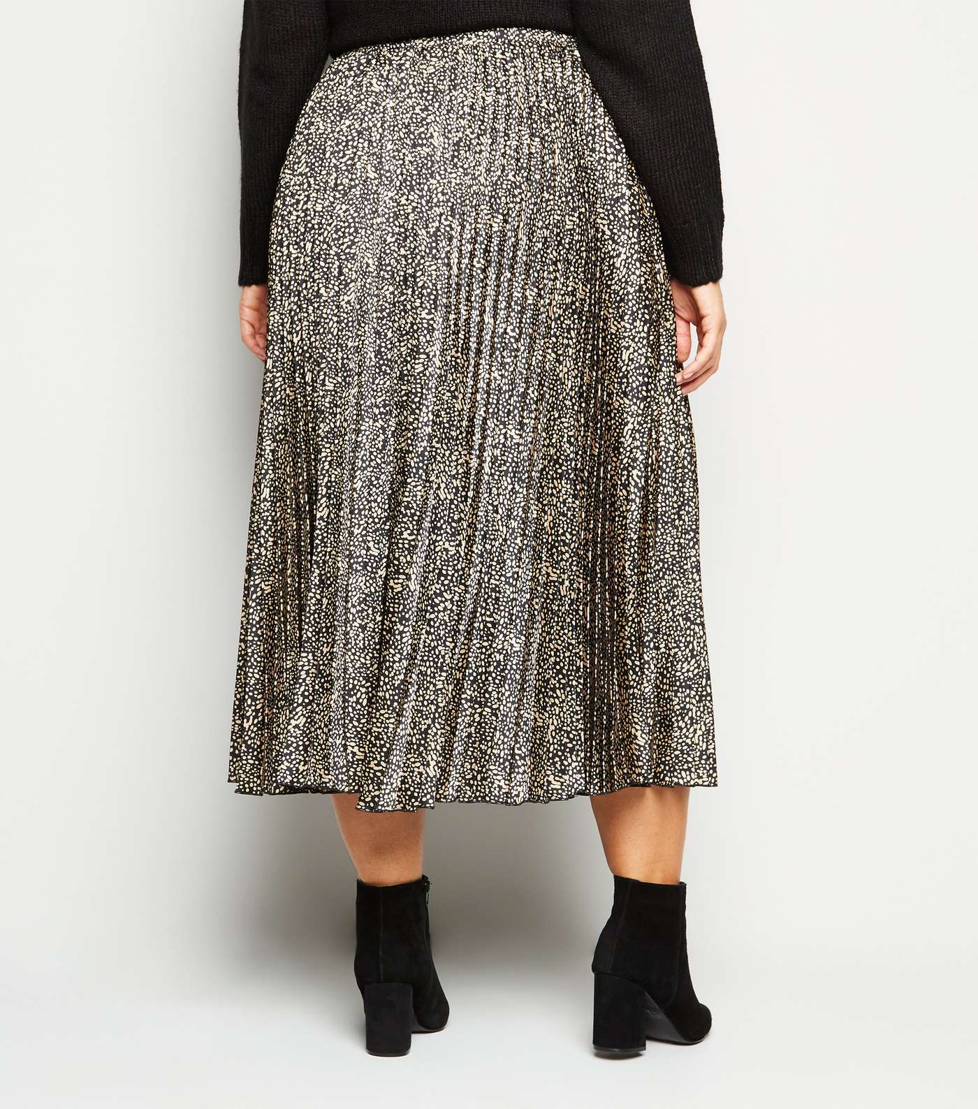 Curves Brown Satin Spot Pleated Midi Skirt Image 3