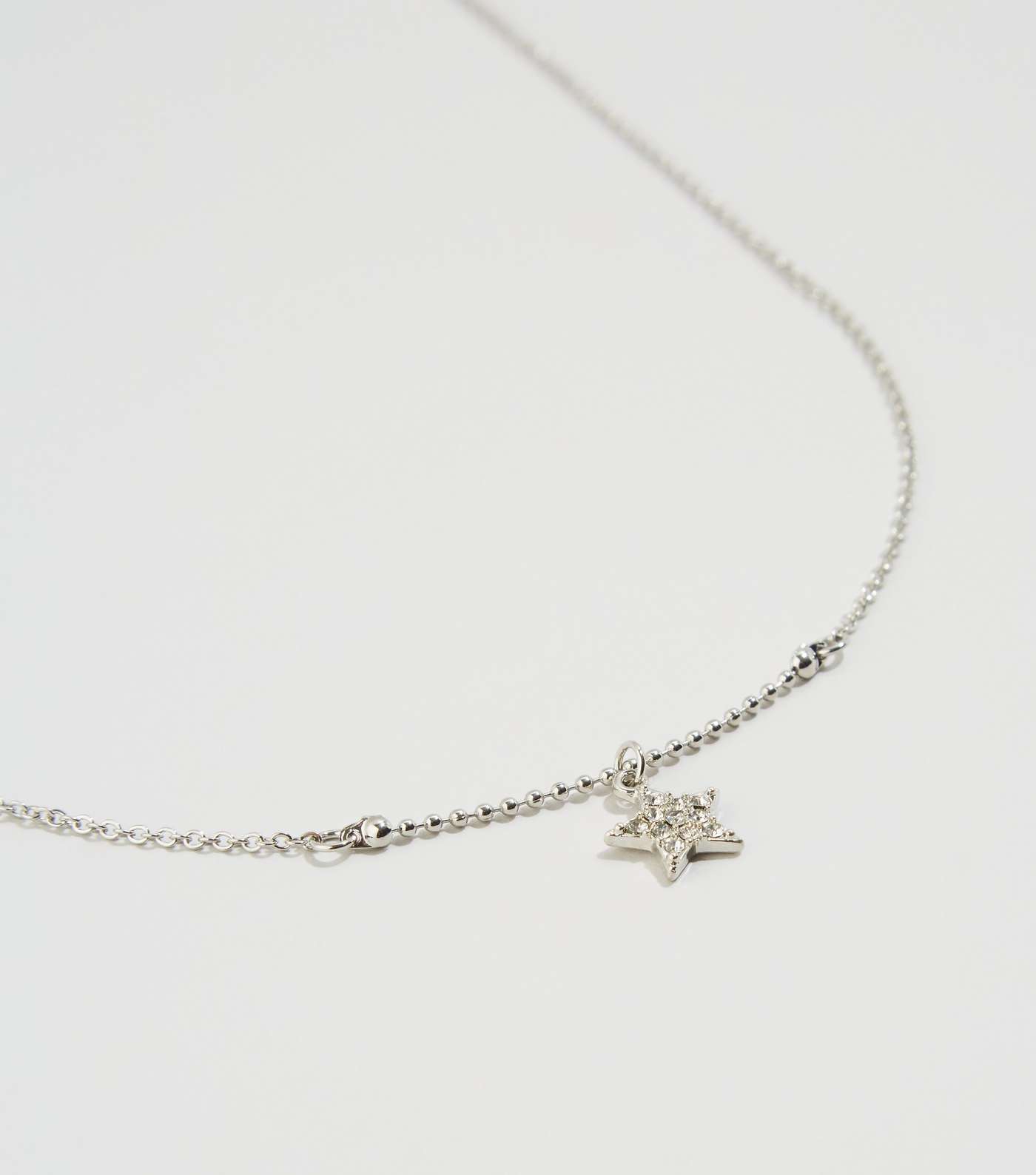 Silver Diamanté Star Necklace Image 3