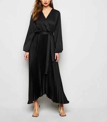 Black Satin Pleated Midi Wrap Dress | New Look