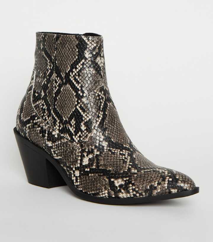 newlook snake boots
