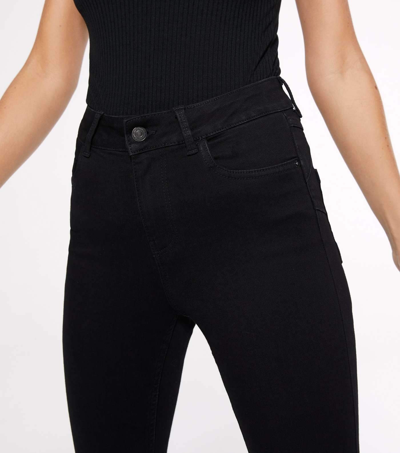 Petite Black Lift & Shape Jenna Skinny Jeans Image 3