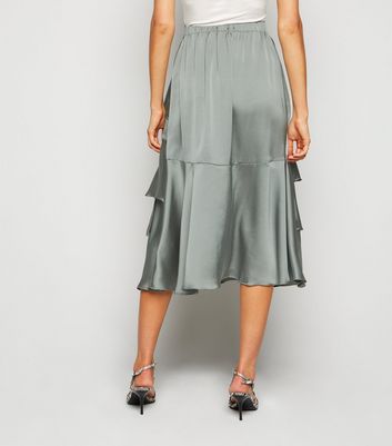 ruffle skirt olive