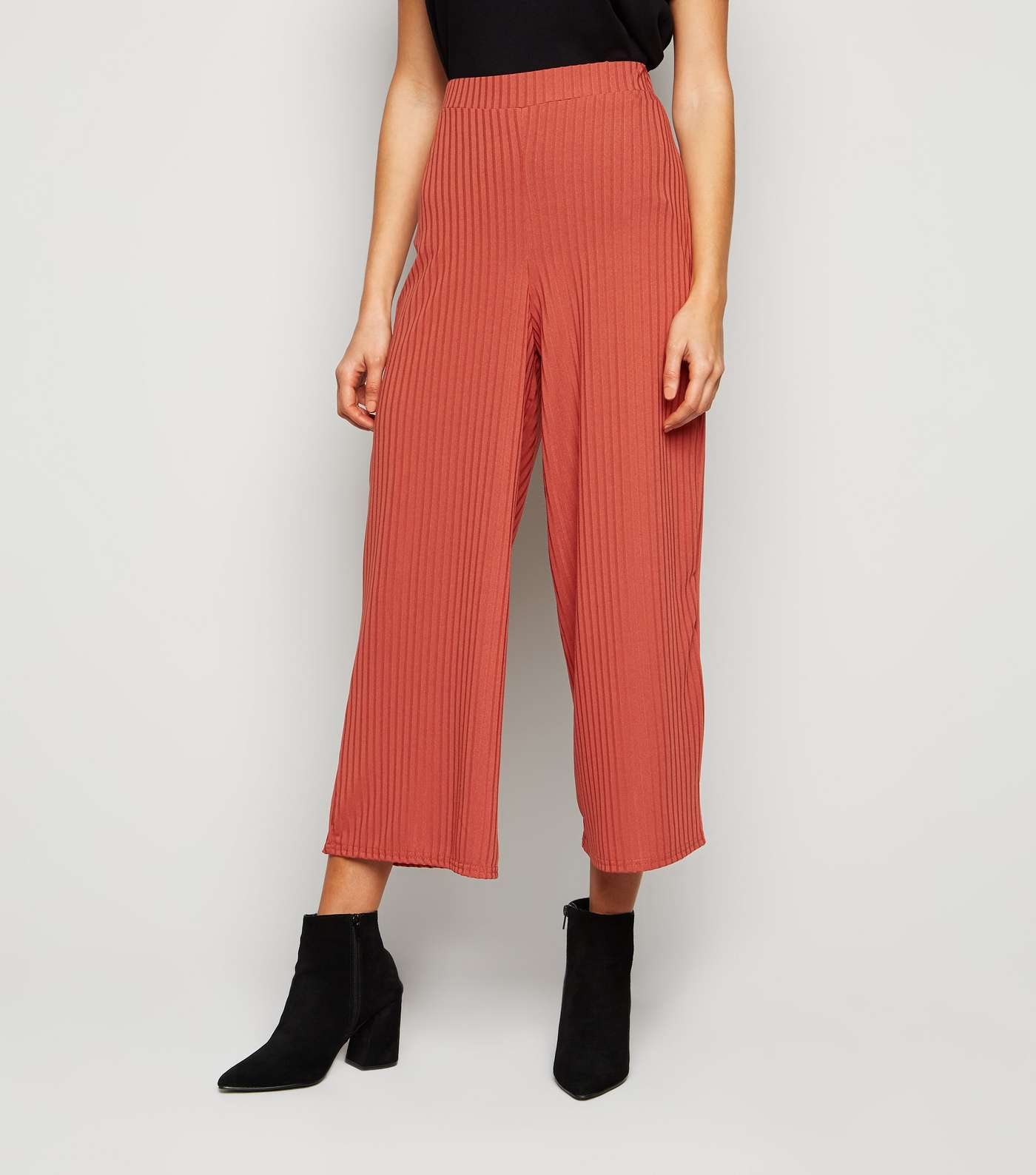 Urban Bliss Rust Ribbed Wide Leg Crop Trousers Image 2