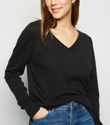 Black v outlet neck ladies jumper