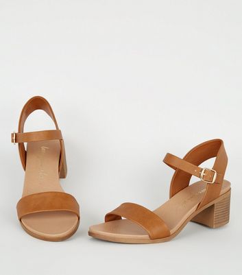 New look hot sale low heels