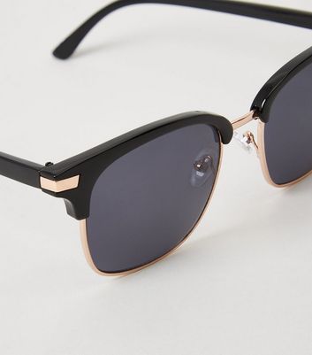 Image of Black Retro Square Sunglasses New Look