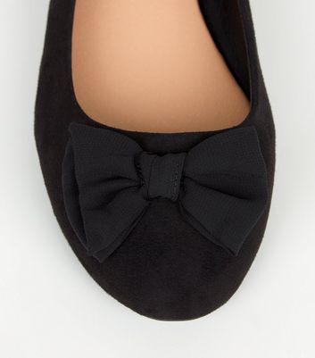 bow ballet pumps