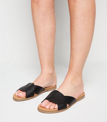 footbed sliders