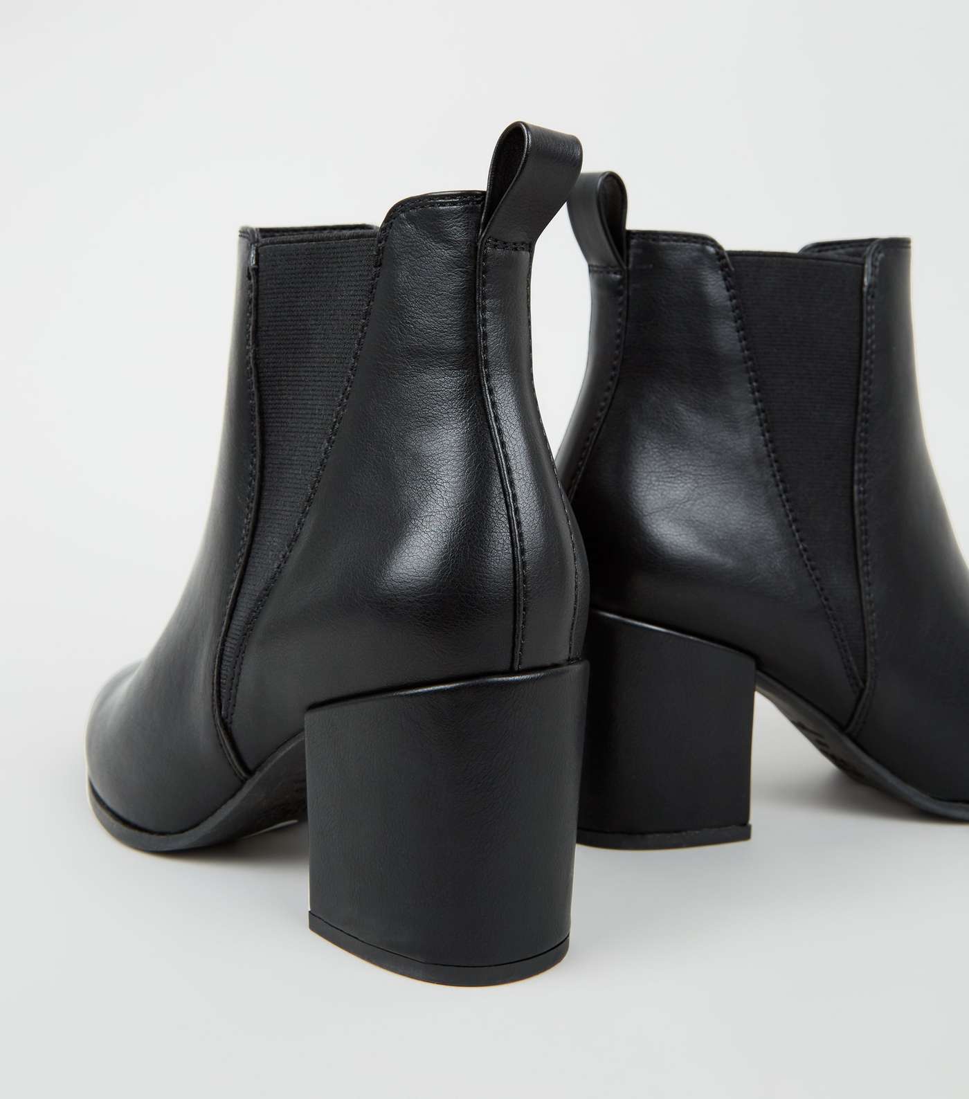 Wide Fit Black Pointed Block Heel Chelsea Boots Image 3