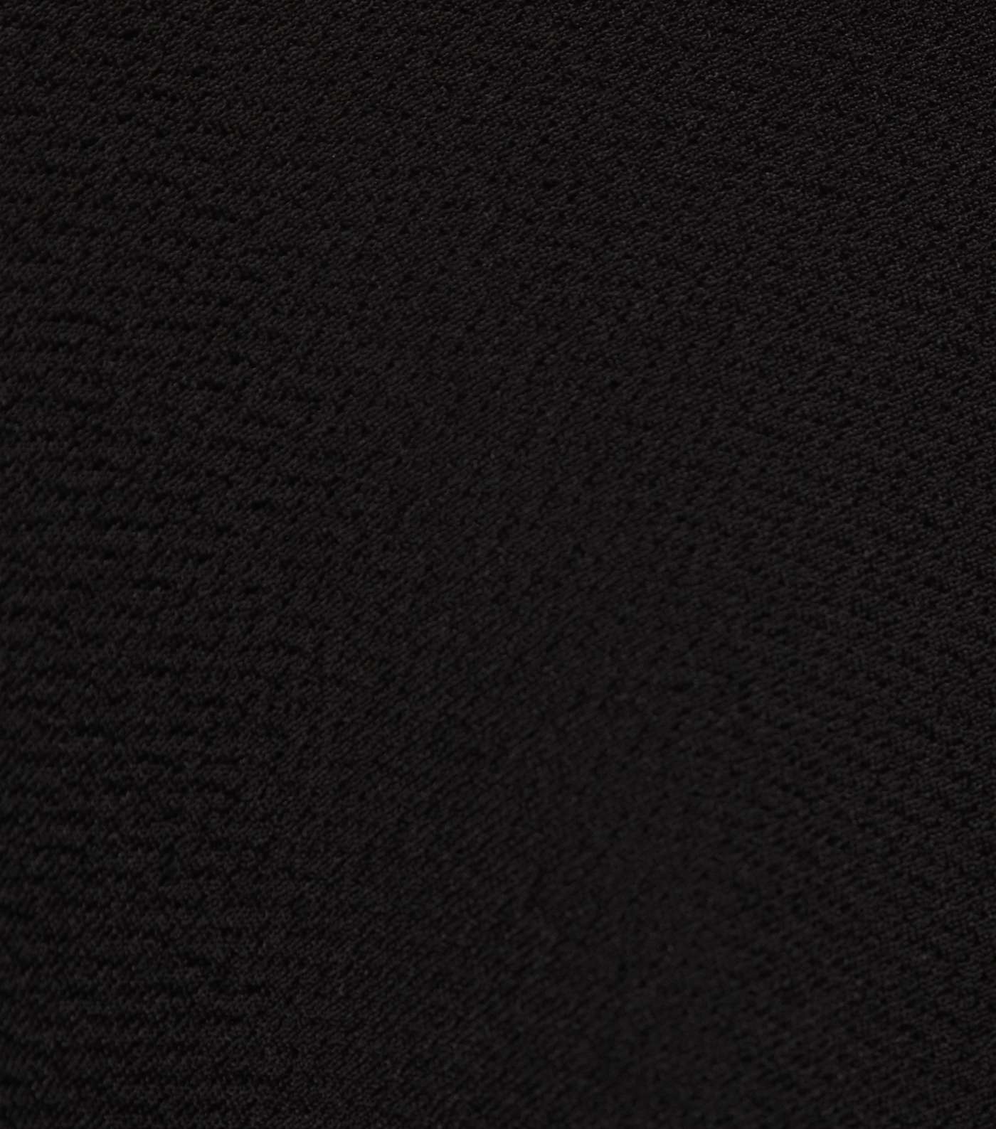 Mela Curves Black Waterfall Jacket Image 5