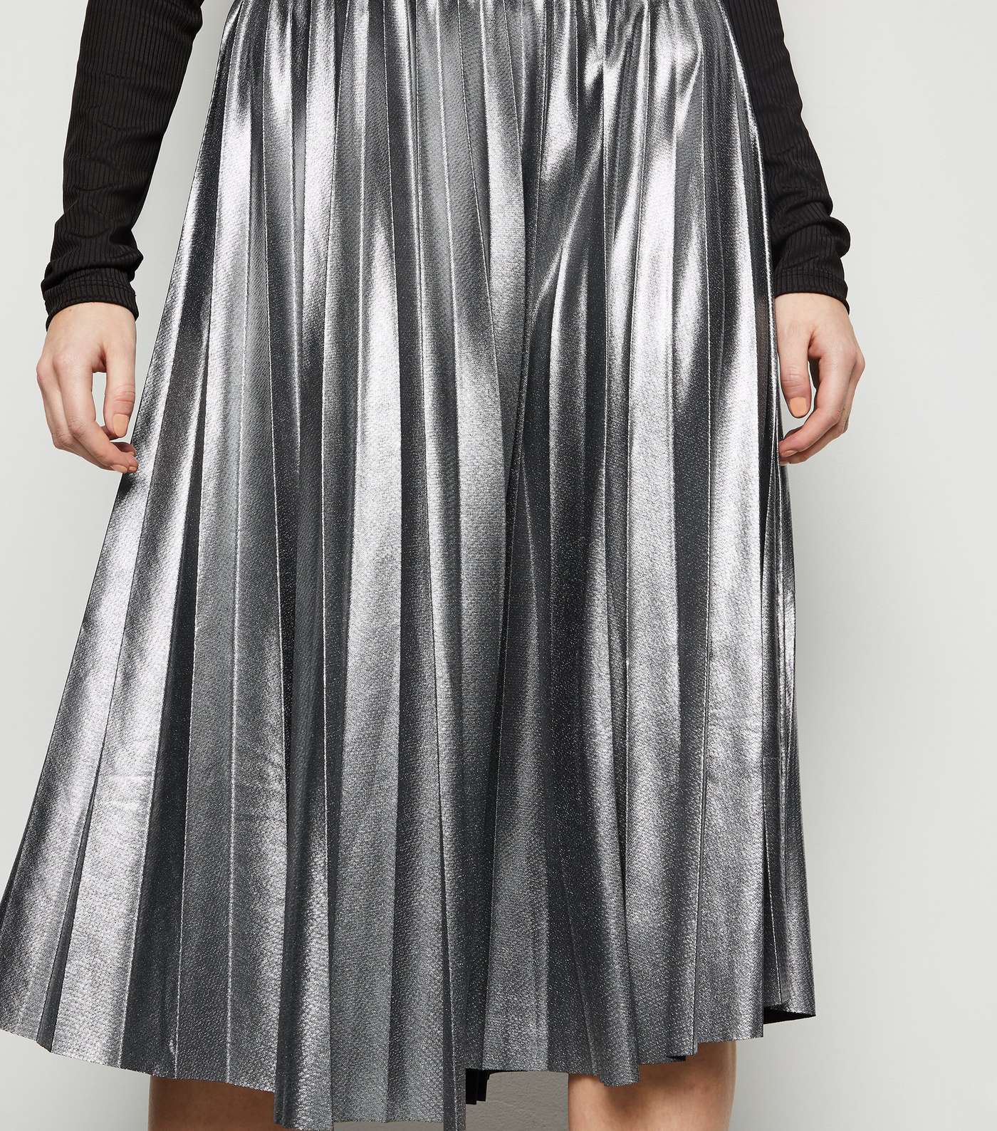 NA-KD Silver Glitter Pleated Midi Skirt  Image 5