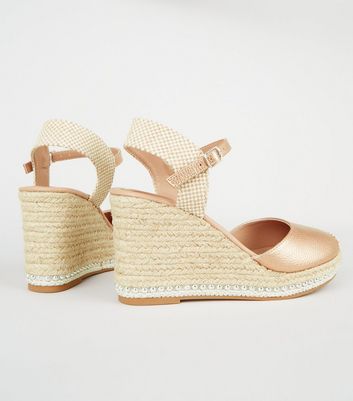 new look gold wedges