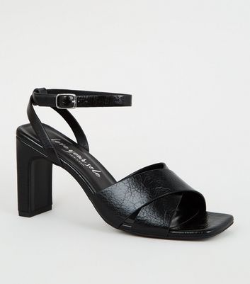 slim block heel sandals