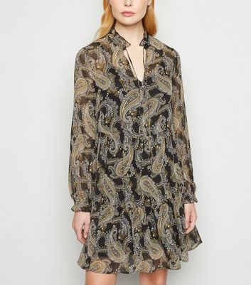 Image of Black Paisley Chiffon Smock Dress New Look