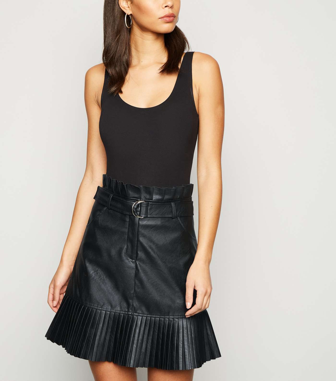 Cameo Rose Black Coated Leather-Look Pleated Skirt 