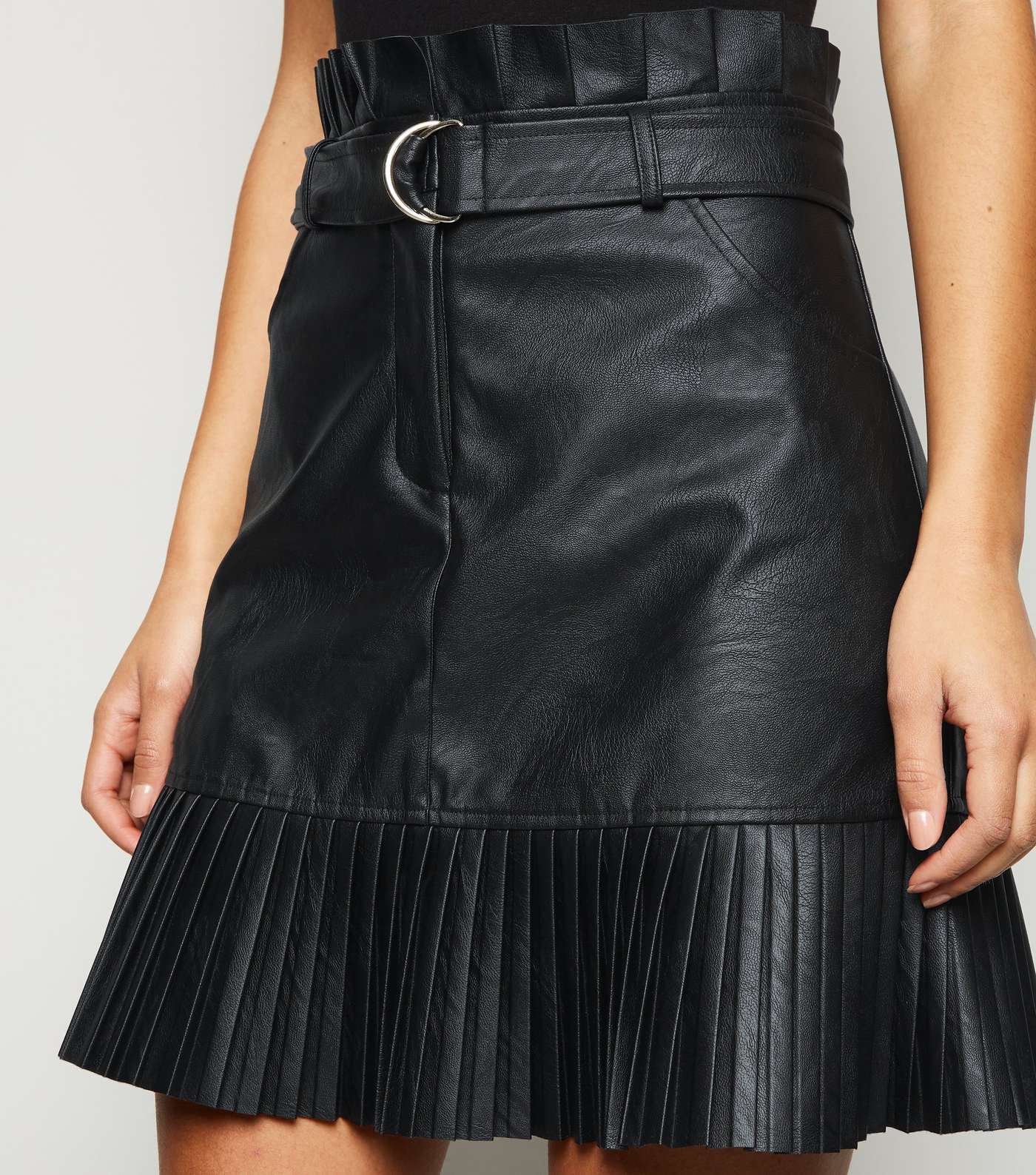 Cameo Rose Black Coated Leather-Look Pleated Skirt  Image 5