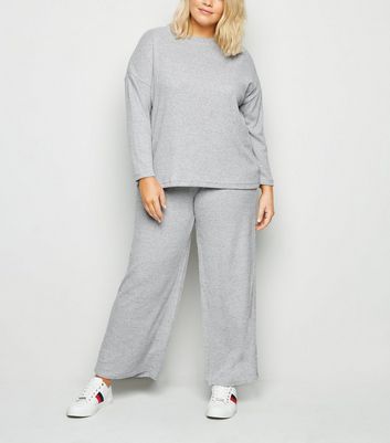 wide leg joggers