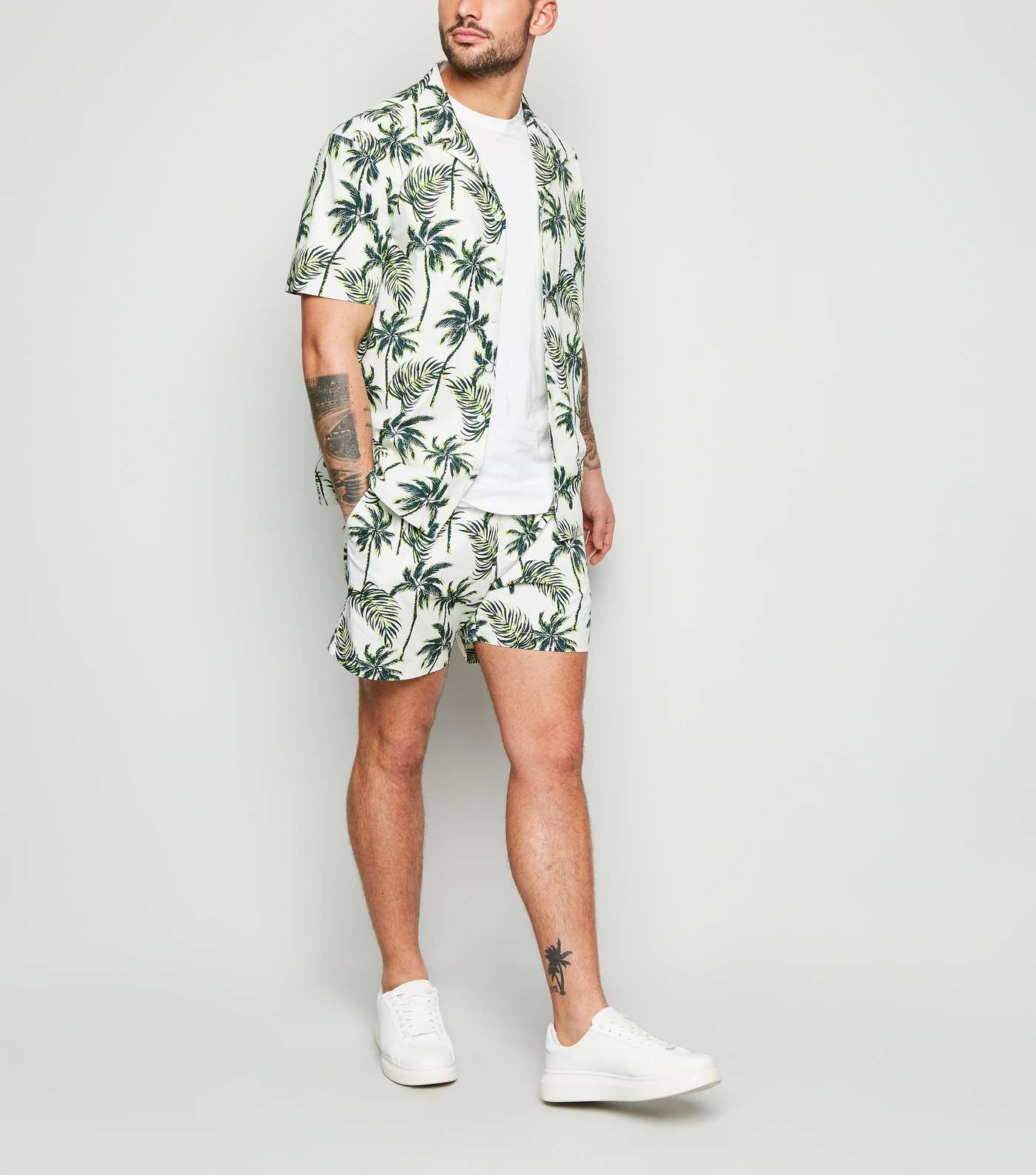 White Tropical Palm Print Shorts Image 6