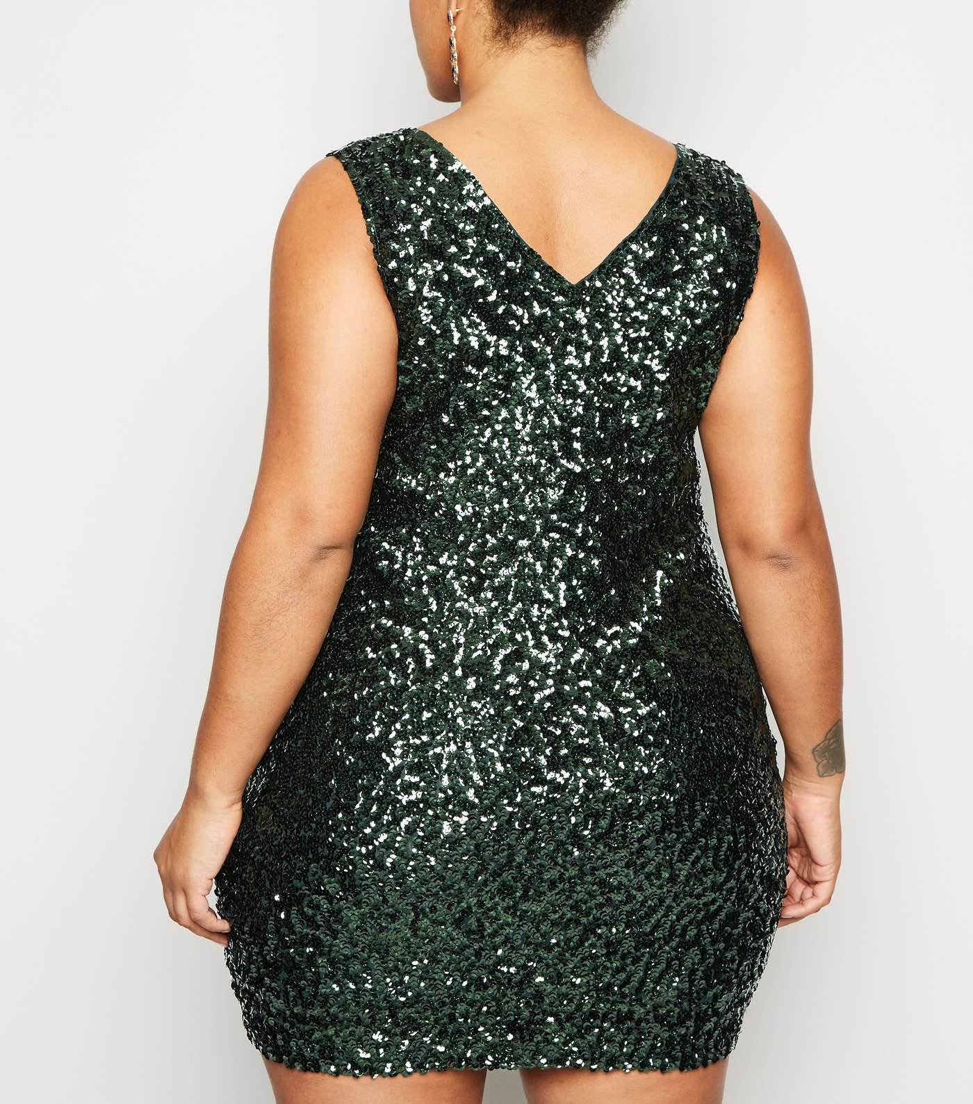 Apricot Curves Green Sequin Bodycon Dress Image 3