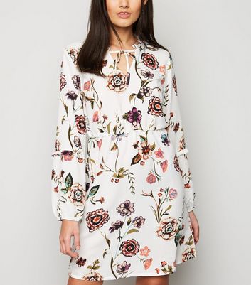white floral long sleeve dress