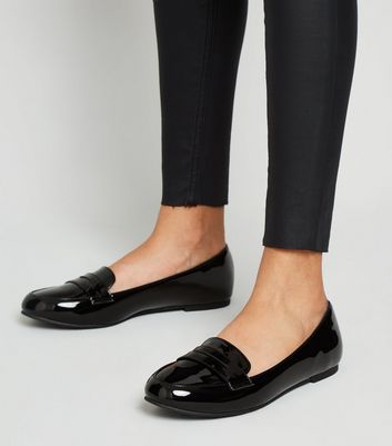 girls patent loafers