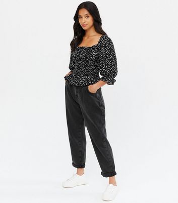 black balloon jeans
