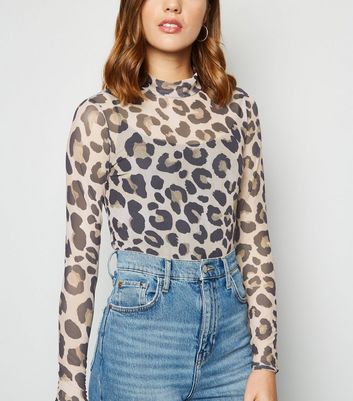Turtleneck leopard print top Clearance