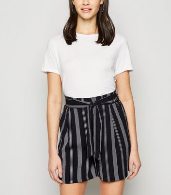 Image of Black Stripe Belted Shorts New Look