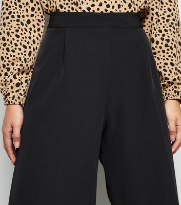 Petite Black Pleated Culottes | New Look