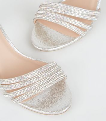 Kid Girls Sequins Crystal Bowknot High Pumps Dress Shoes in 2023 | Pump  dress, Girls sandals, Dress shoes