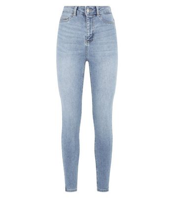 skinny blue high waisted jeans