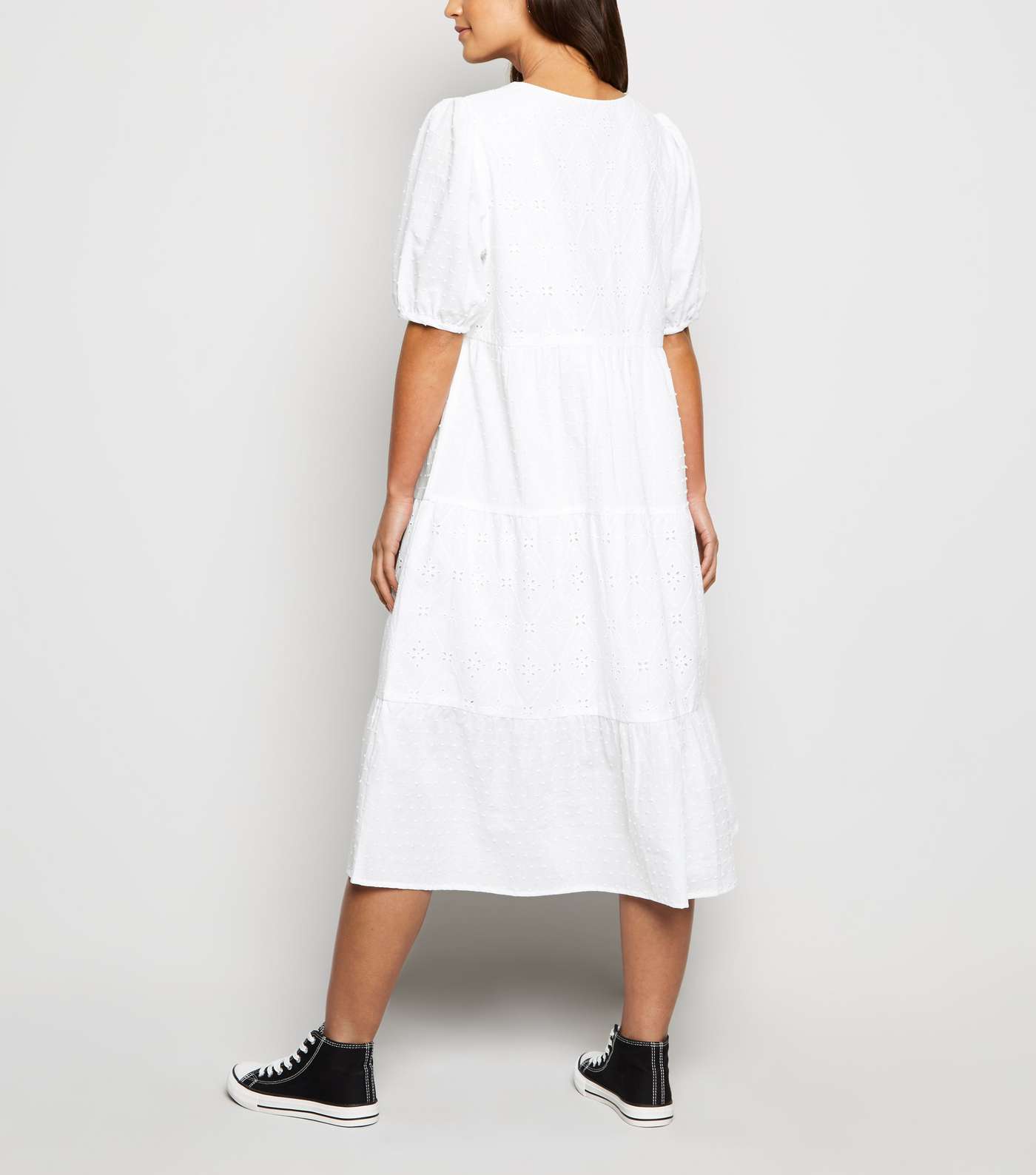 Petite White Broderie Puff Sleeve Midi Dress Image 3