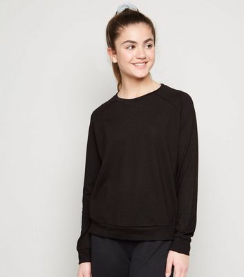 black round neck school jumper