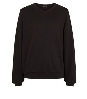 black v neck jumper