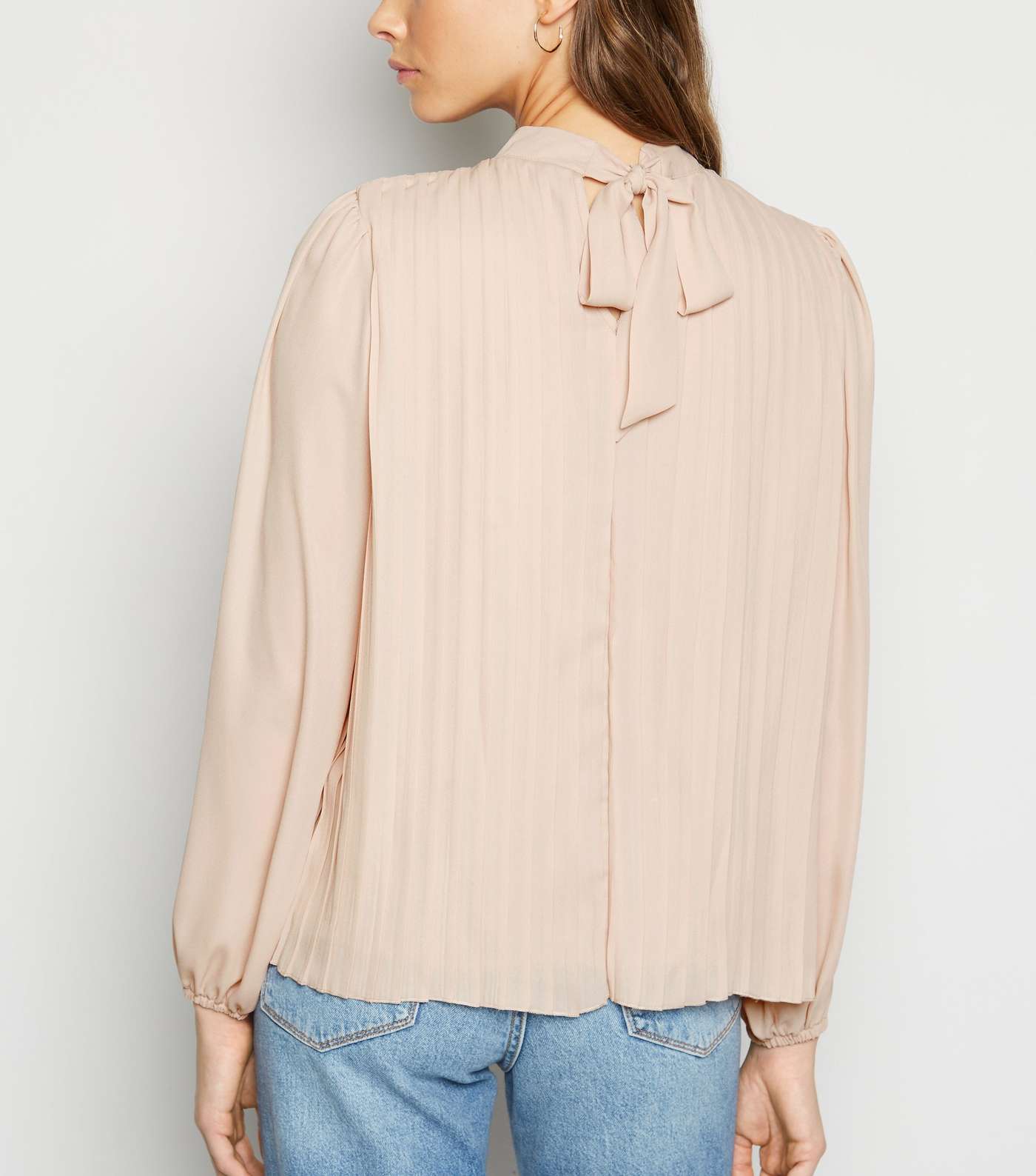 Pale Pink Pleated Tie Back Top Image 3